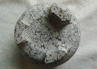 Kundenspezifische Form-Granit-Stein-Schüssel-Außenseite abgezogenes Ende nicht giftig mit 3 Beinen